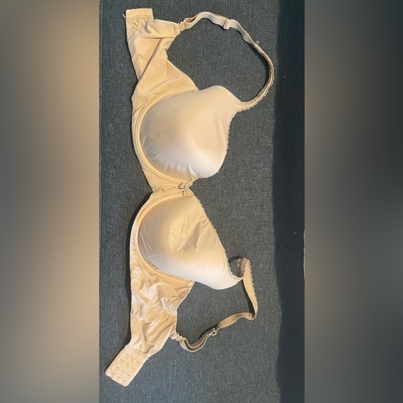 Victoria’s Secret  Body By Victoria lined demi/demi buste double- size 34DDD - Picture 1 of 3